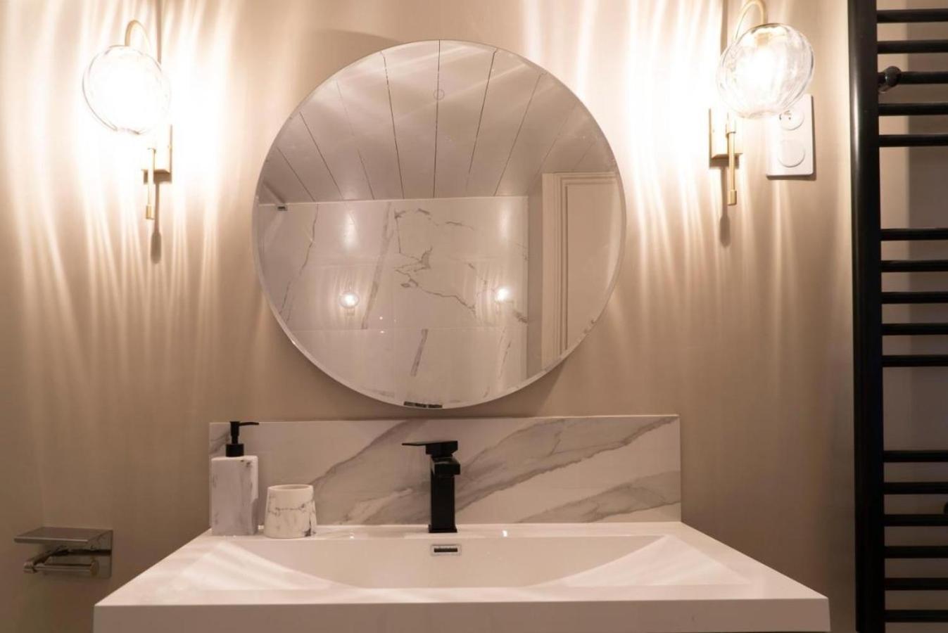 Suite Medici Лион Экстерьер фото