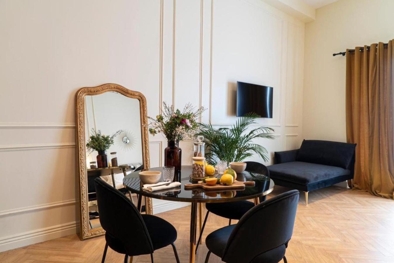 Suite Medici Лион Экстерьер фото